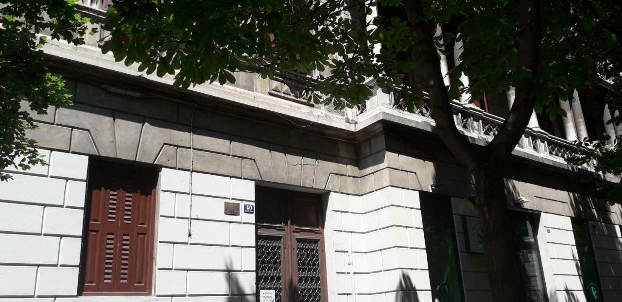 فندق Centro Citta Teatro ترييستي المظهر الخارجي الصورة