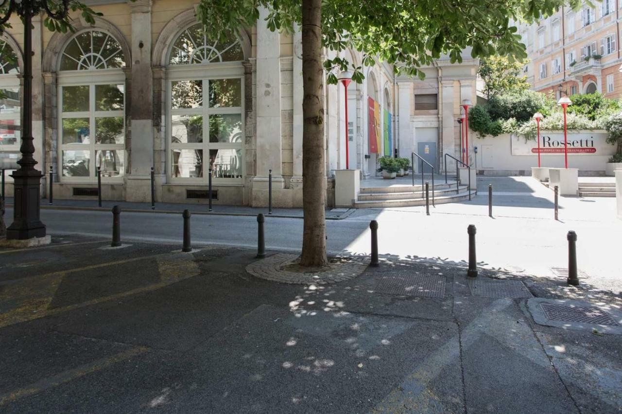 فندق Centro Citta Teatro ترييستي المظهر الخارجي الصورة